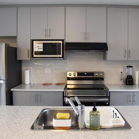 Have Whole House To Yourself Thorold Εξωτερικό φωτογραφία